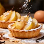 Deliziose crostatine con 2 pere e ingredienti semplici: prepara dolcetti favolosi